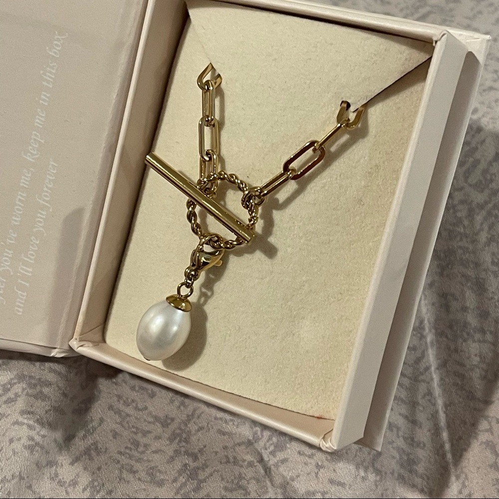 Chunky gold toggle clasp faux pearl necklace with paper clip chain necklace 14k